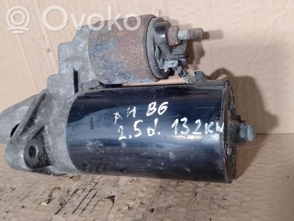 Audi A4 S4 B6 8E 8H Starteris 