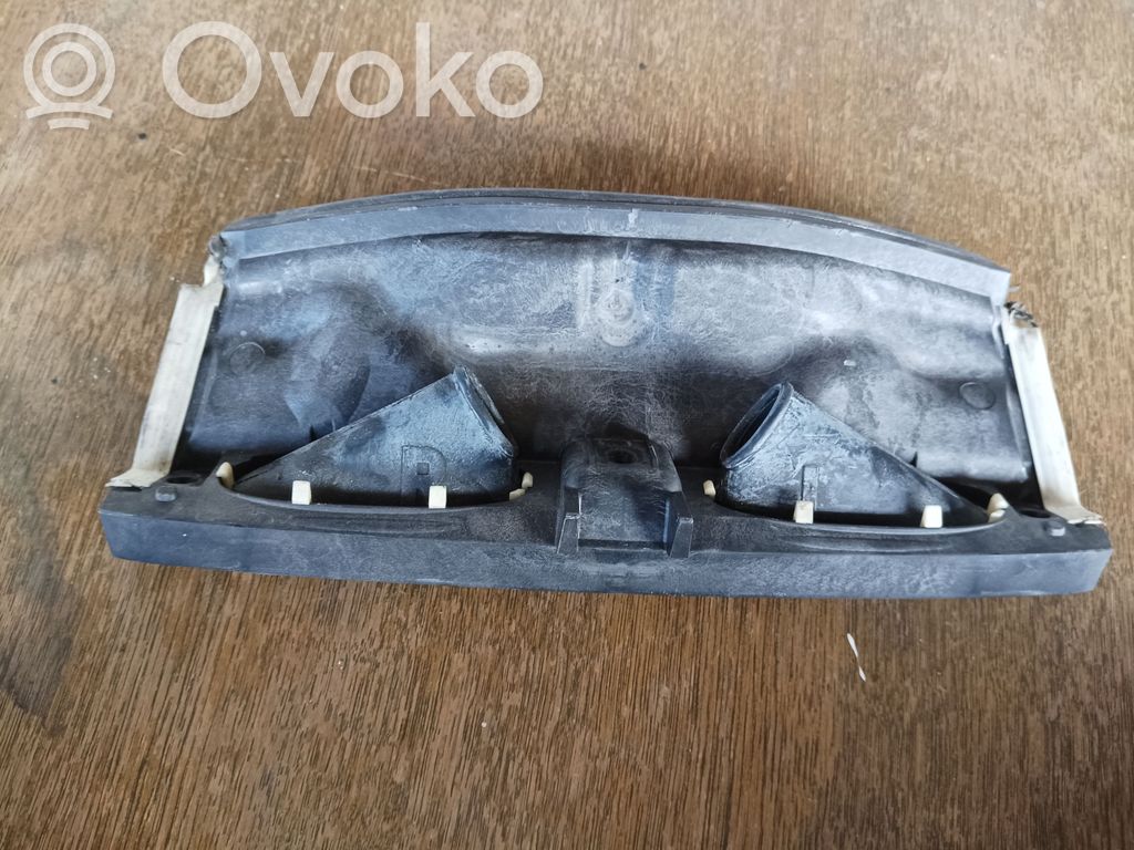BMW 3 E90 E91 Autres pièces compartiment moteur 