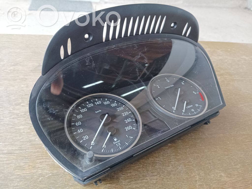 BMW 5 E60 E61 Speedometer (instrument cluster) 
