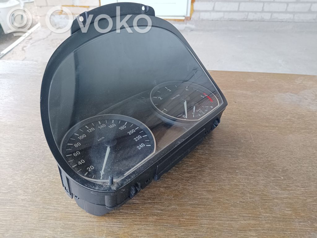 BMW 1 E81 E87 Speedometer (instrument cluster) 