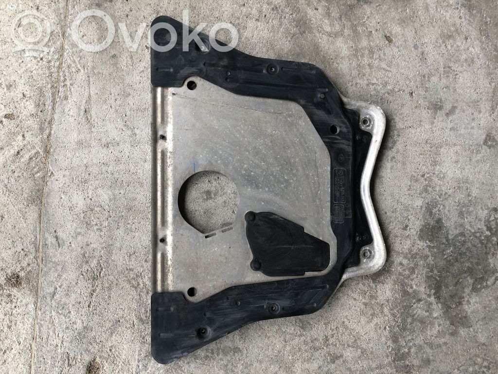 BMW X6 E71 Engine splash shield/under tray 