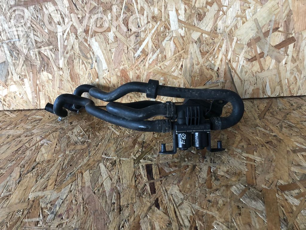 BMW 5 E60 E61 Zawór sterujący płynu chłodzącego 