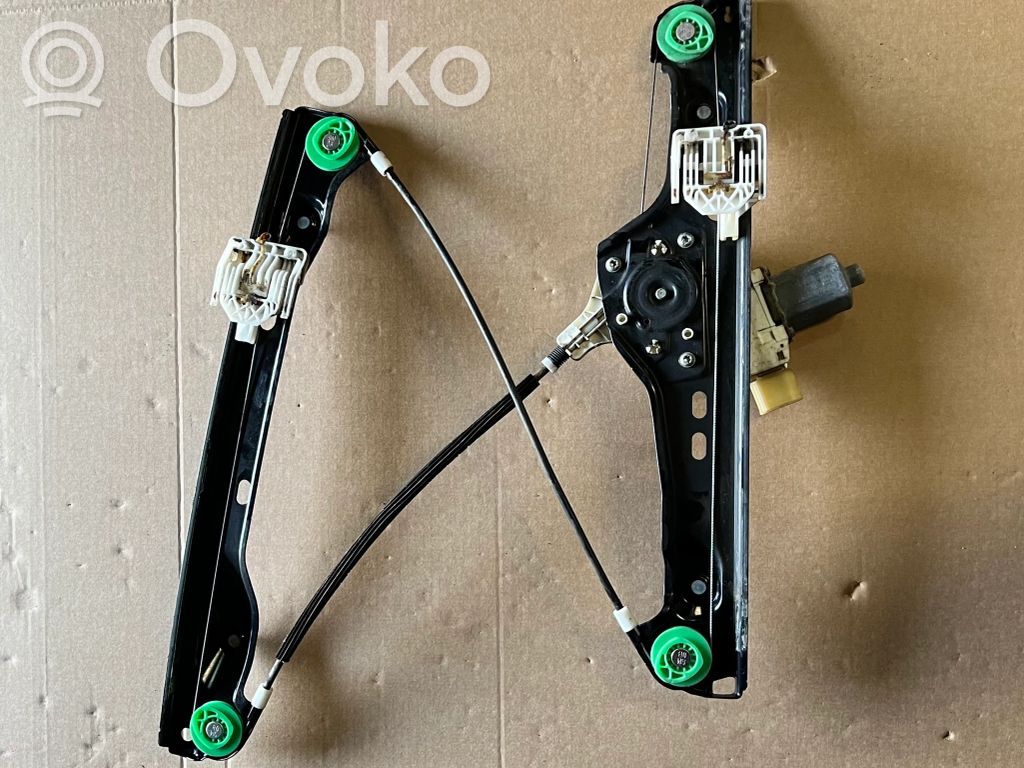 BMW 3 E90 E91 Front door window regulator with motor 