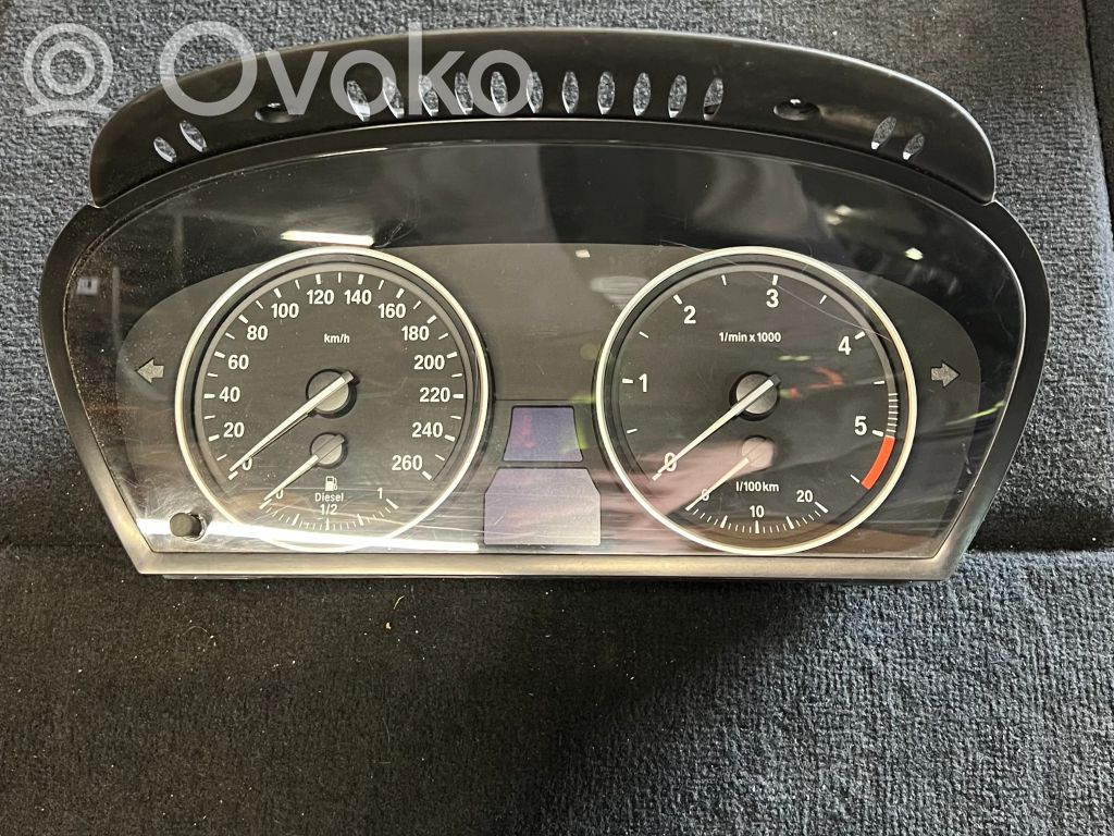 BMW X5 E70 Speedometer (instrument cluster) 