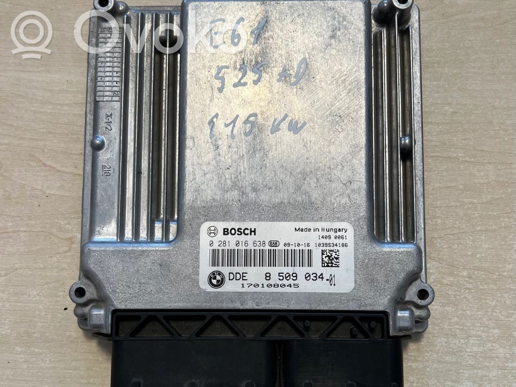 BMW 5 E60 E61 Engine control unit/module 