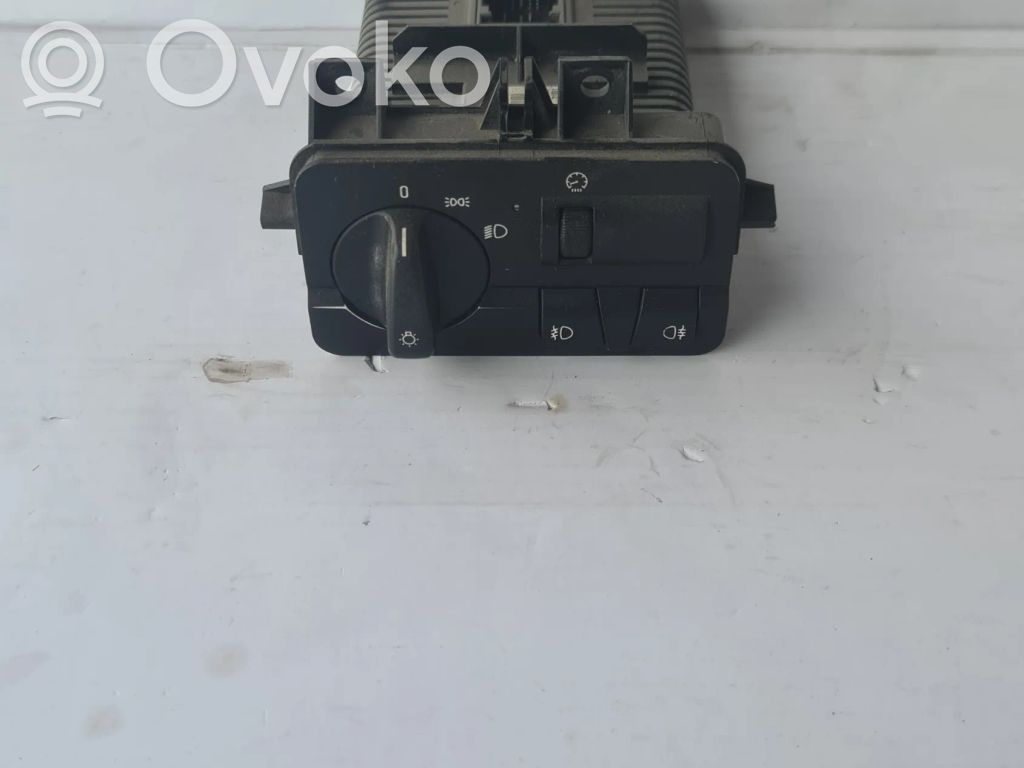 BMW 3 E46 Przełącznik świateł 