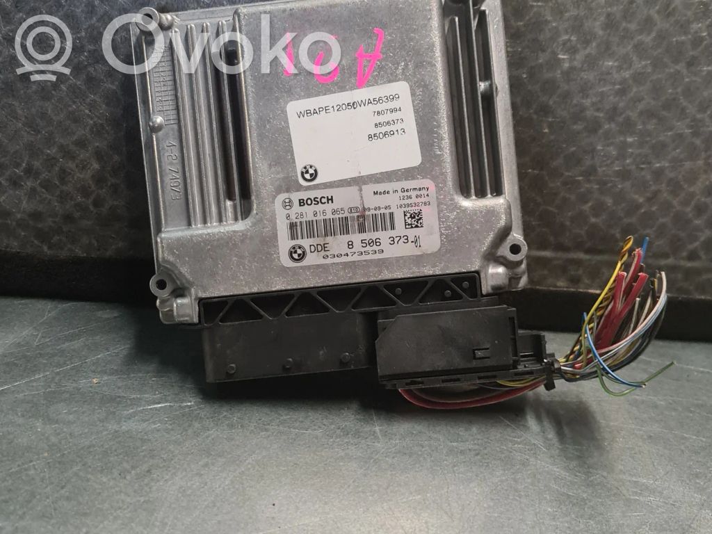 BMW X3 E83 Engine control unit/module 