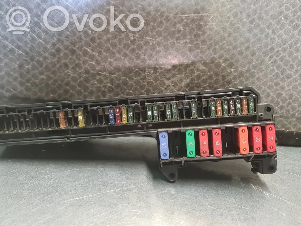 BMW 5 E60 E61 Saugiklių dėžė (komplektas) 