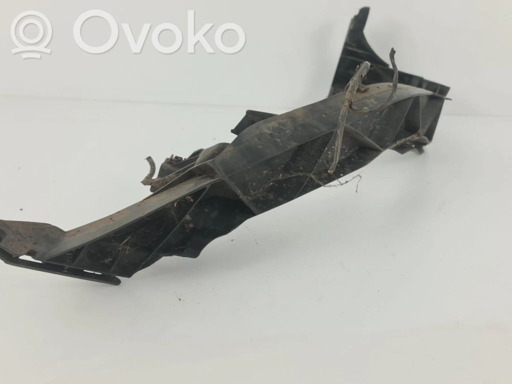 BMW 1 E82 E88 Headlight/headlamp mounting bracket 