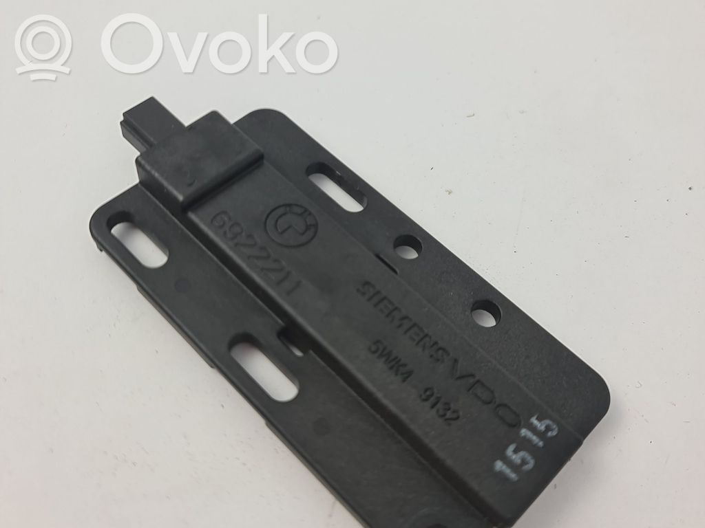 Antenne des Keyless-Systems   6922211