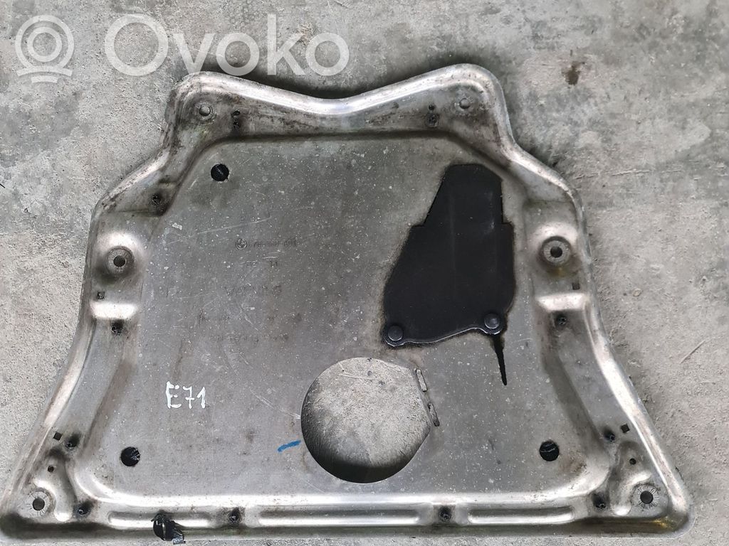 Engine splash shield/under tray   6786568,7177597