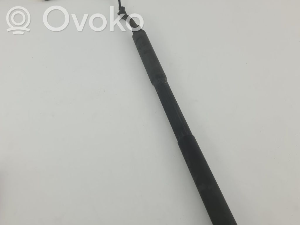 BMW 3 F30 F35 F31 Tailgate strut 