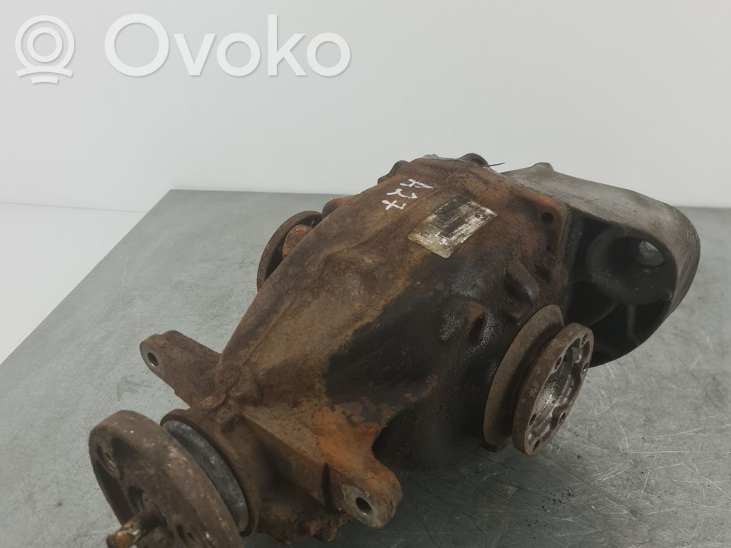 BMW 3 E90 E91 Rear differential 