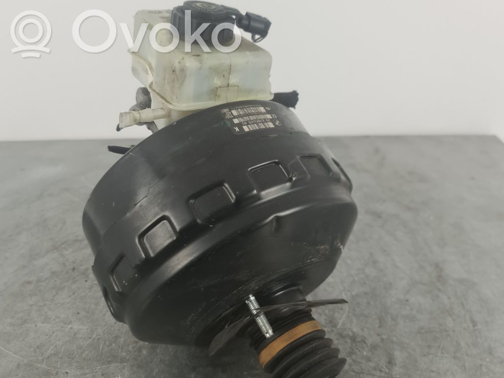 BMW 1 F20 F21 Brake booster 