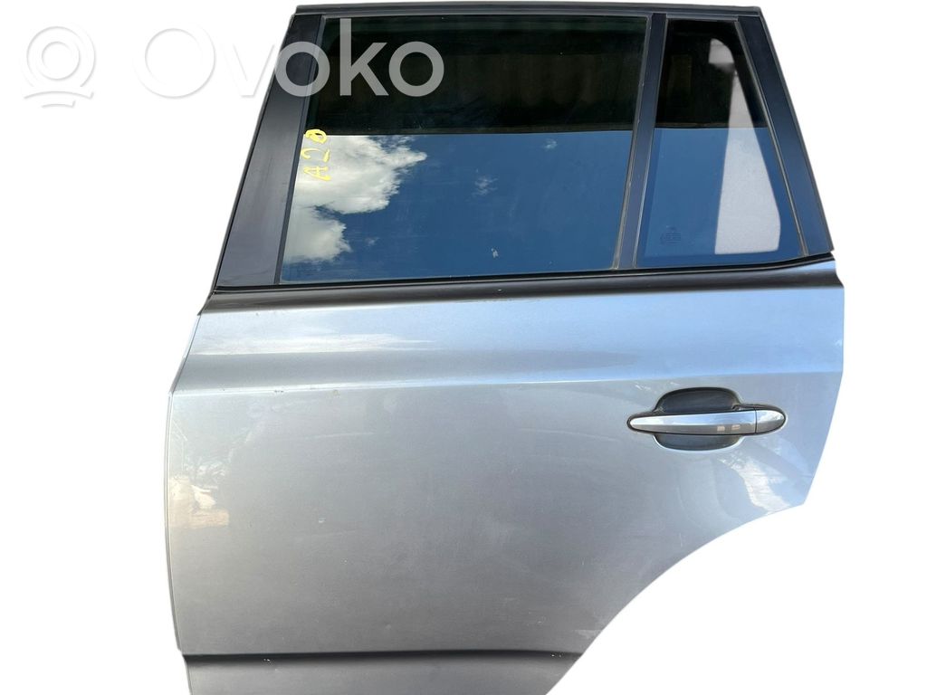 BMW X3 E83 Galinės durys 
