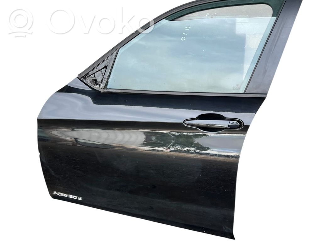 BMW X1 E84 Дверь 