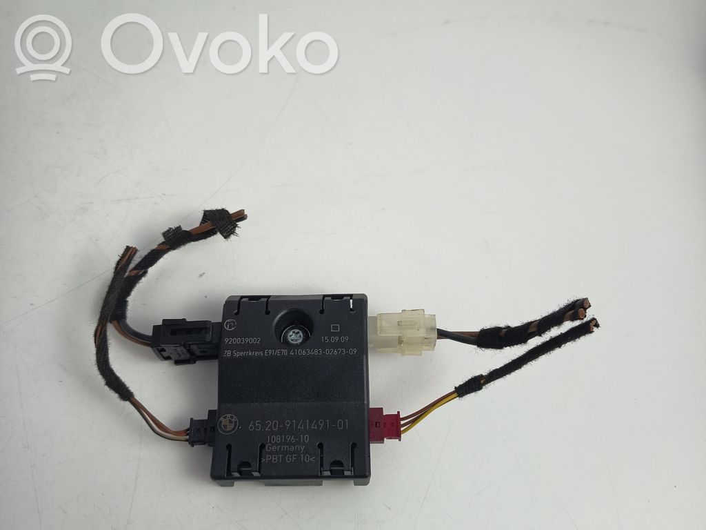 BMW 3 E90 E91 Antenos stiprintuvas 
