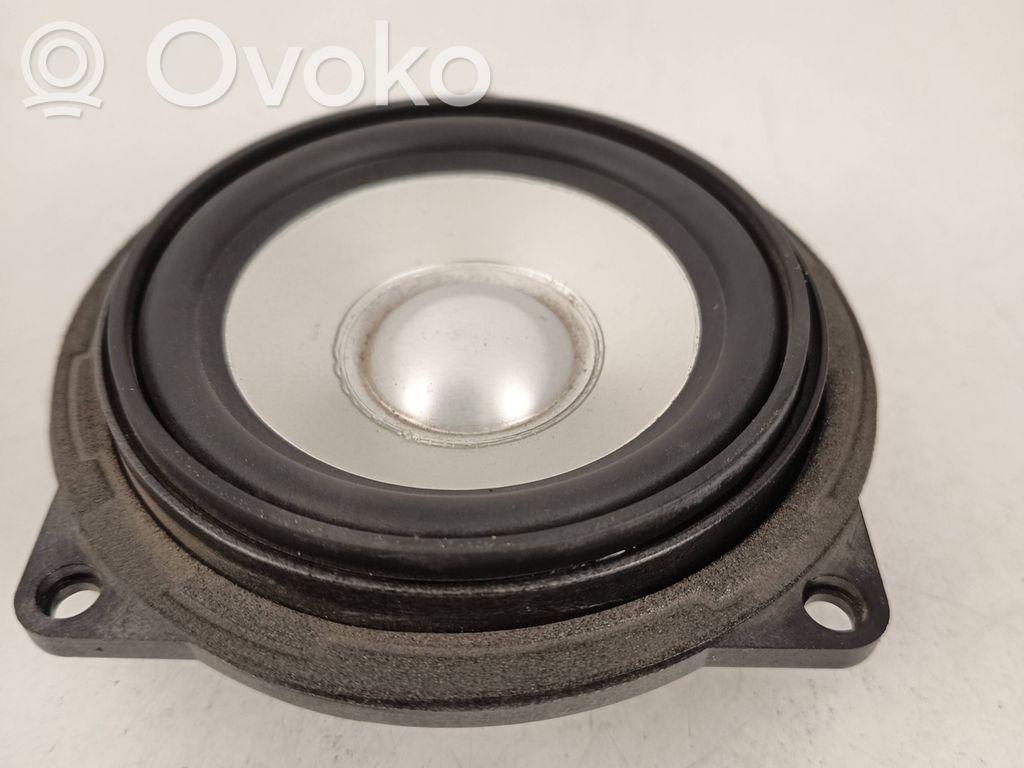 BMW 1 E81 E87 Front door speaker 