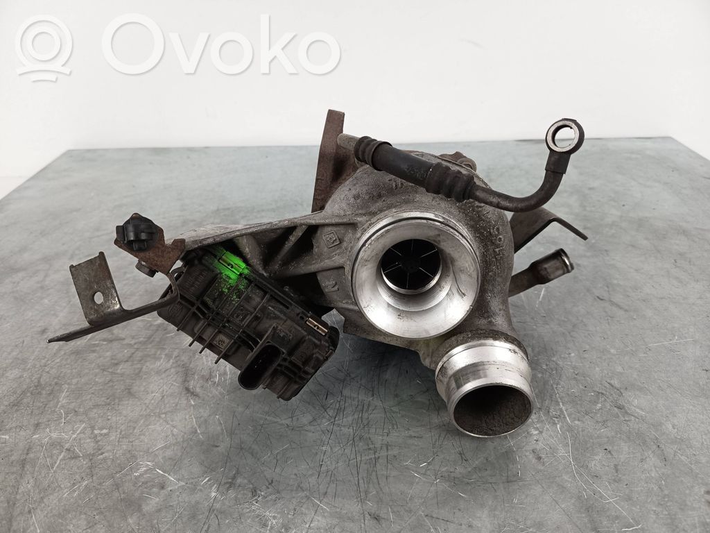 BMW 3 F30 F35 F31 Turbina 
