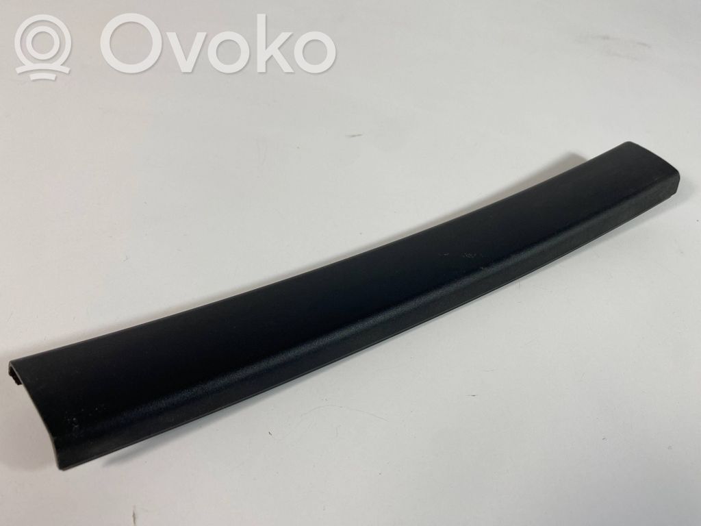 BMW 5 G30 G31 G38 Rivestimento modanatura del vetro della portiera posteriore 
