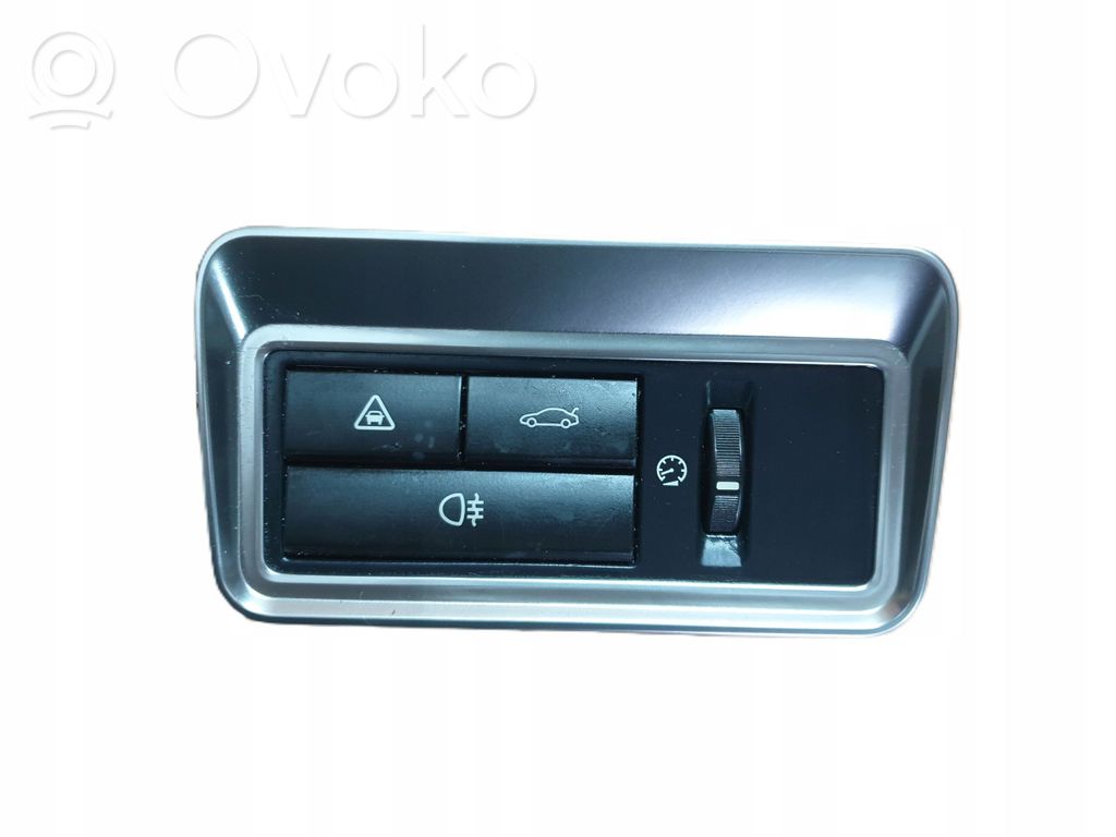Subaru Legacy Light switch 