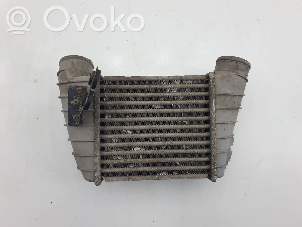 Audi TT Mk1 Interkūlerio radiatorius 