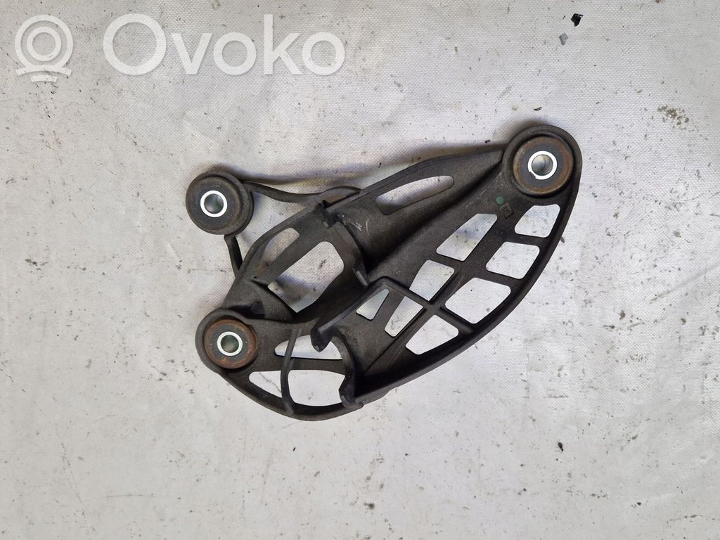 Opel Insignia B Gear shift cable bracket 