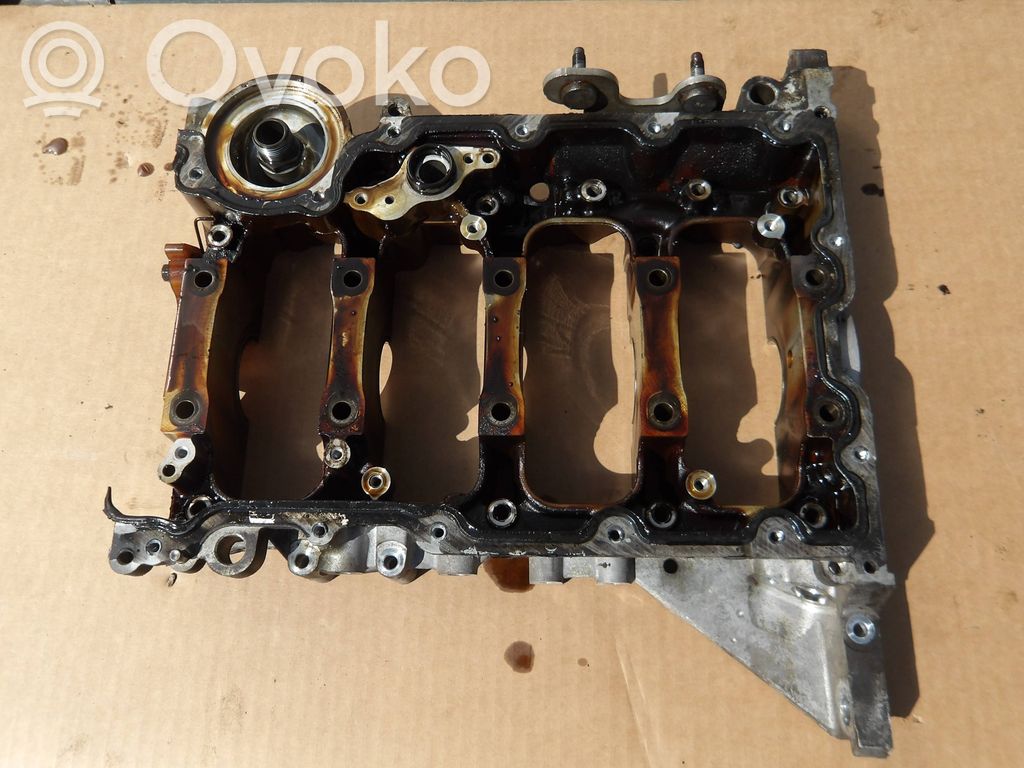 Opel Astra K Engine block 