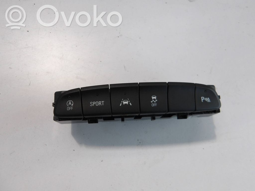 Opel Astra K Otras unidades de control/módulos 