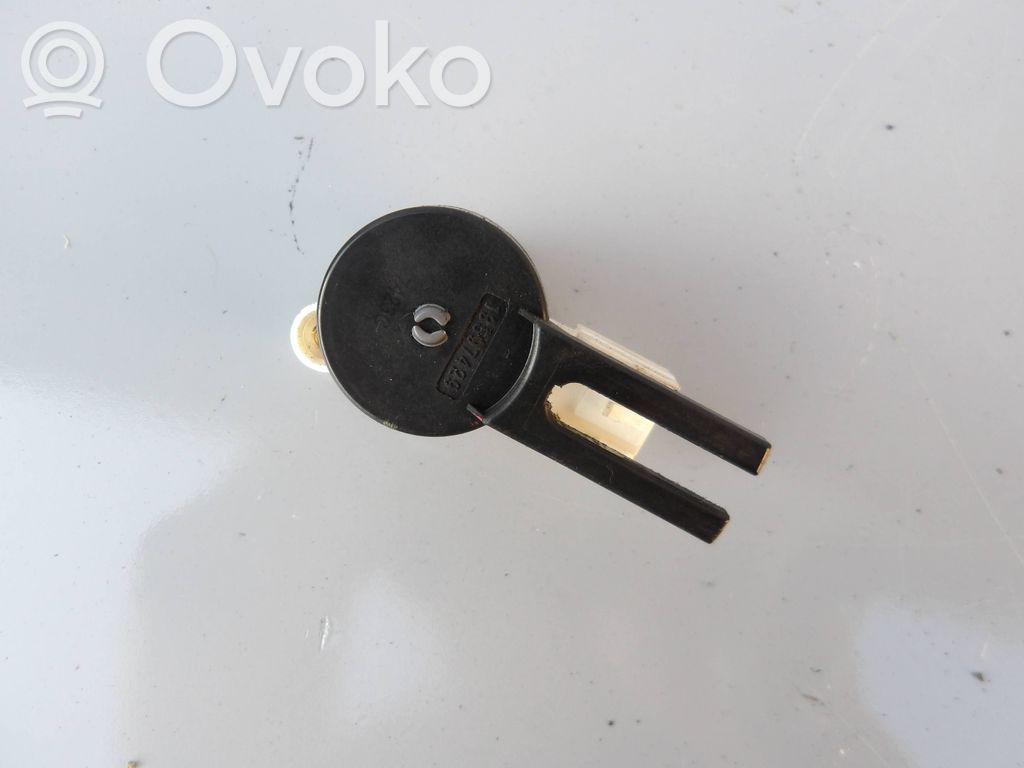 Opel Mokka X Brake pedal sensor switch 