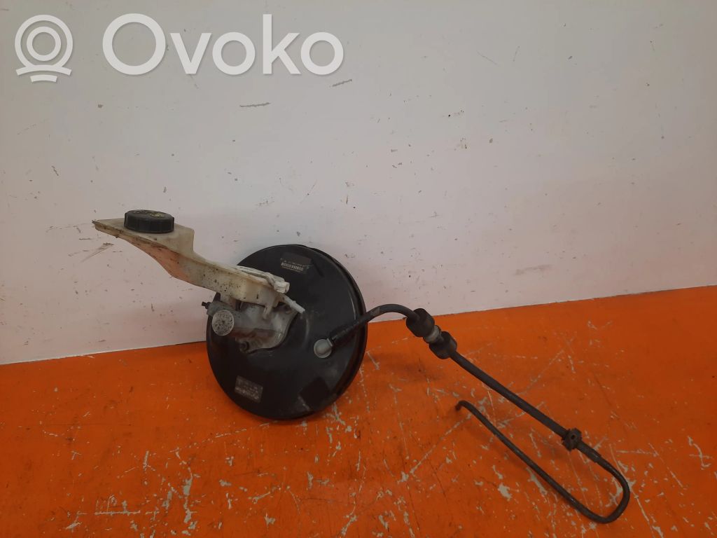 Mazda 3 I Servo-frein 