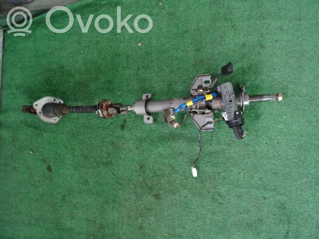 SsangYong Rodius Ohjauspyörän akseli 