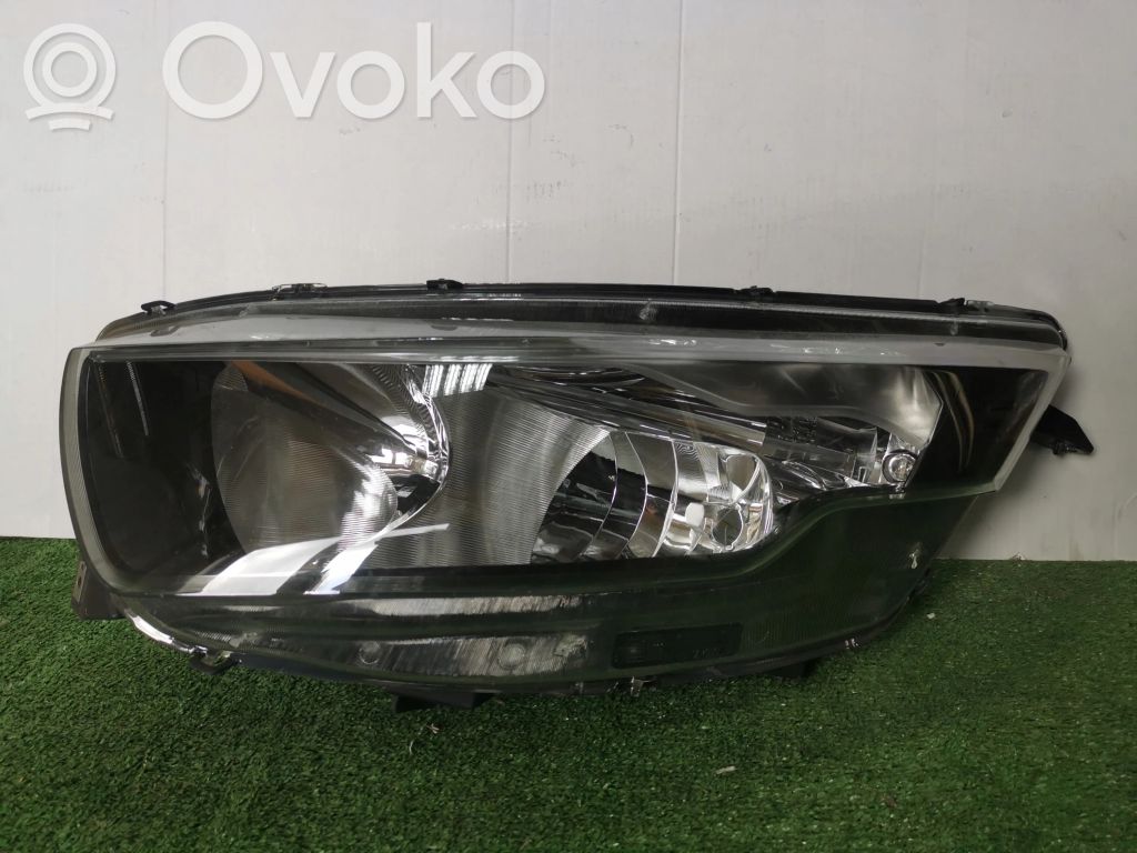 Iveco Daily 6th gen Phare frontale 