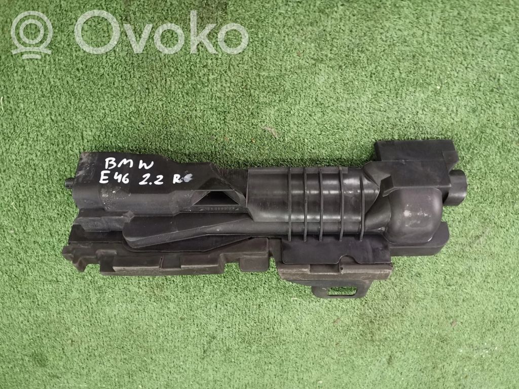 BMW 3 E46 Radiator mount bracket 