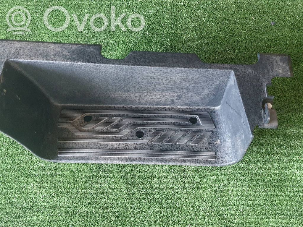Ford Transit Custom Etuoven kynnyksen suojalista 