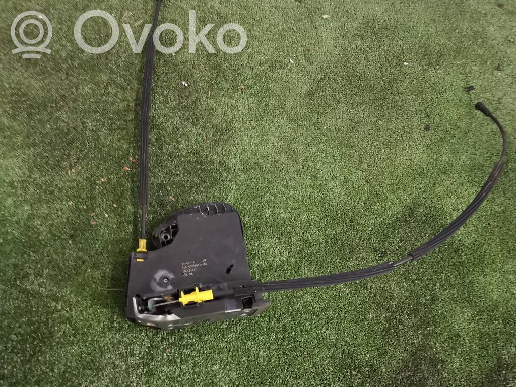 Opel Astra K Takaoven lukko 