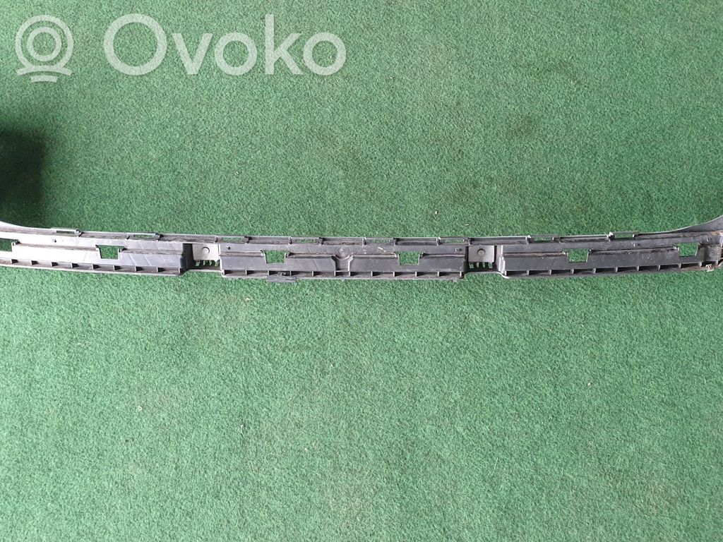 Audi A4 S4 B9 8W Soporte de montaje del parachoques trasero 