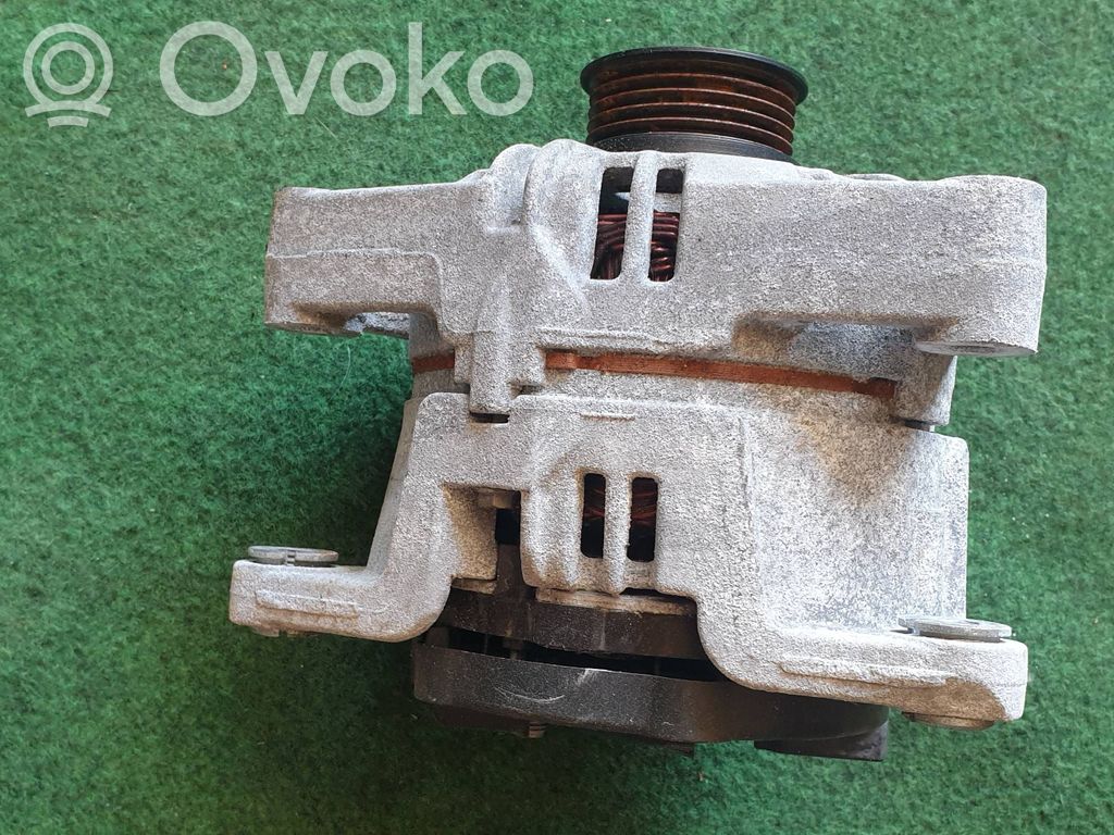 Opel Corsa D Generator/alternator 