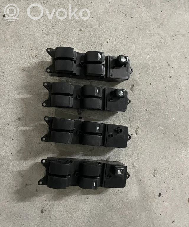 Mitsubishi Lancer Evolution Electric window control switch 