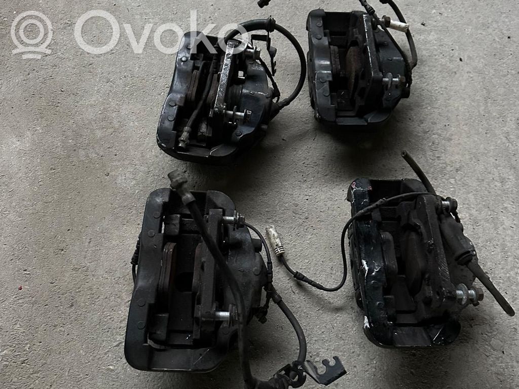 BMW M3 e92 Front brake caliper 