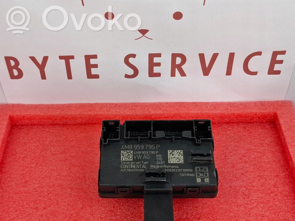 Audi Q7 4M Door control unit/module 