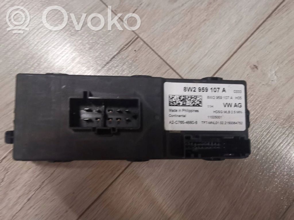 Audi A4 S4 B9 8W Tailgate/trunk control unit/module 