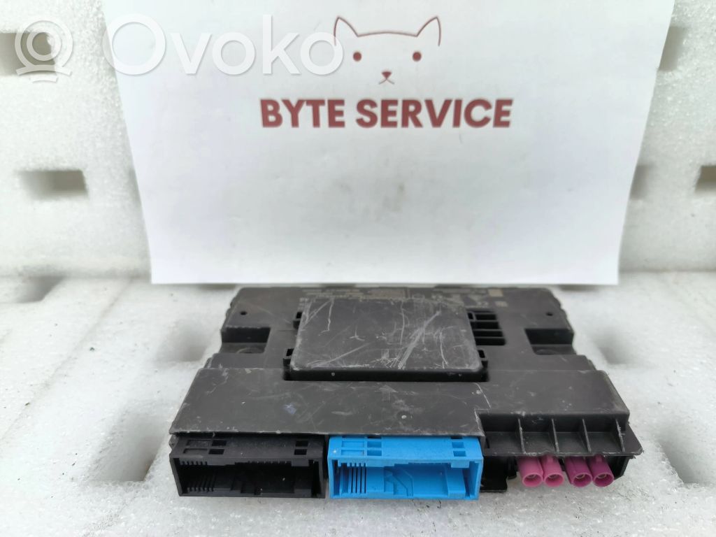 Audi A8 S8 D5 Gateway control module 