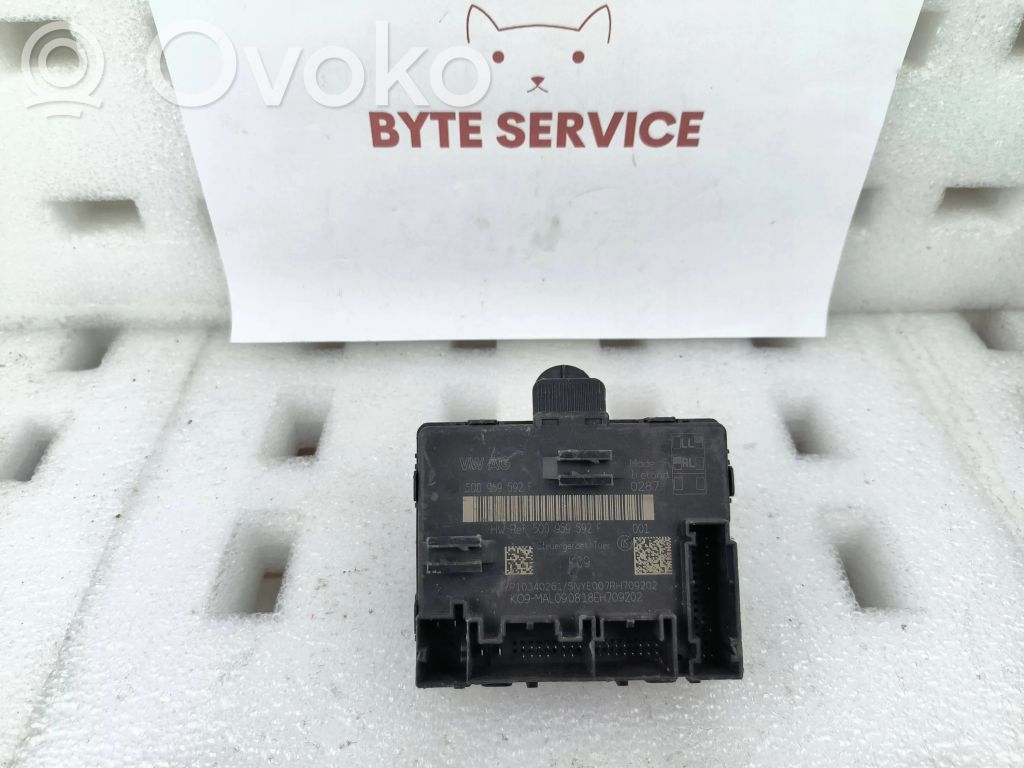 Volkswagen Passat Alltrack Door control unit/module 