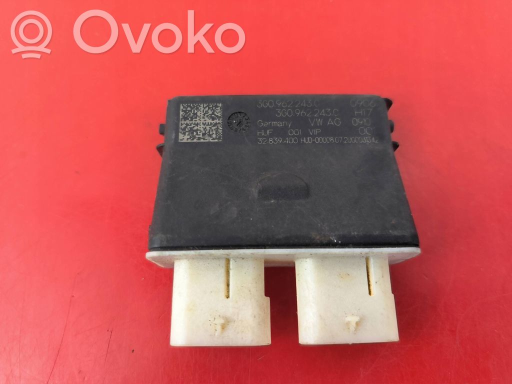 Volkswagen PASSAT B8 Tailgate/trunk control unit/module 