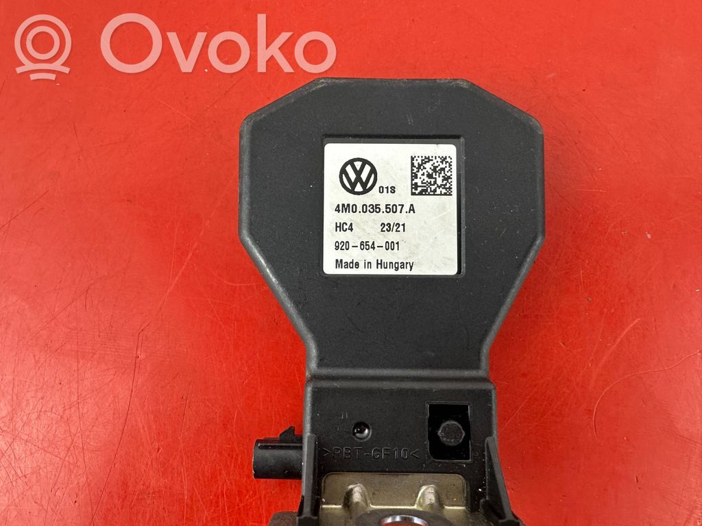 USB socket connector   4M0035507A