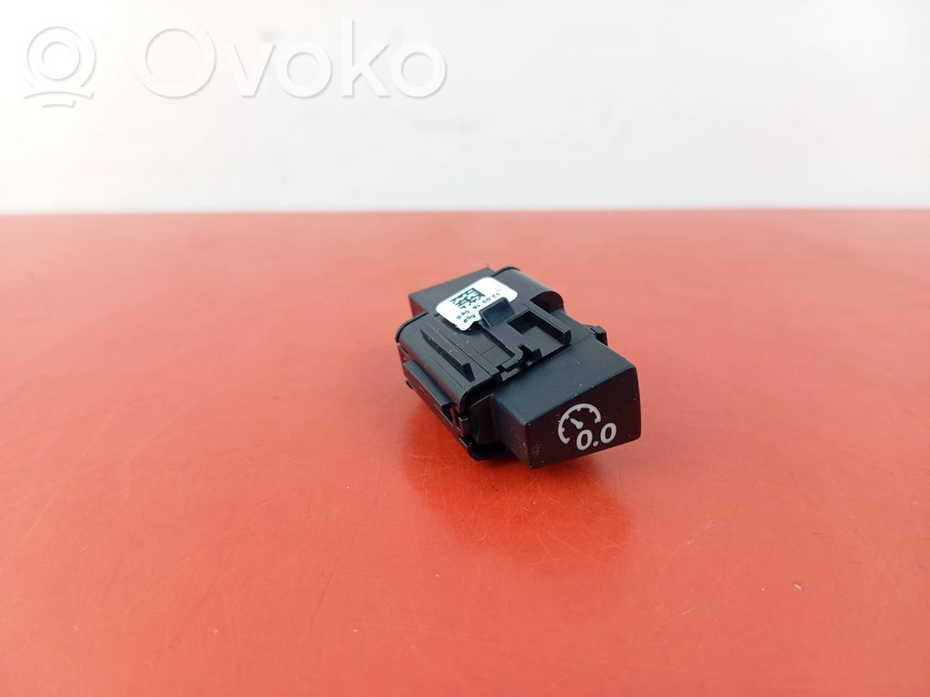 Audi A4 S4 B9 Inne przełączniki i przyciski 