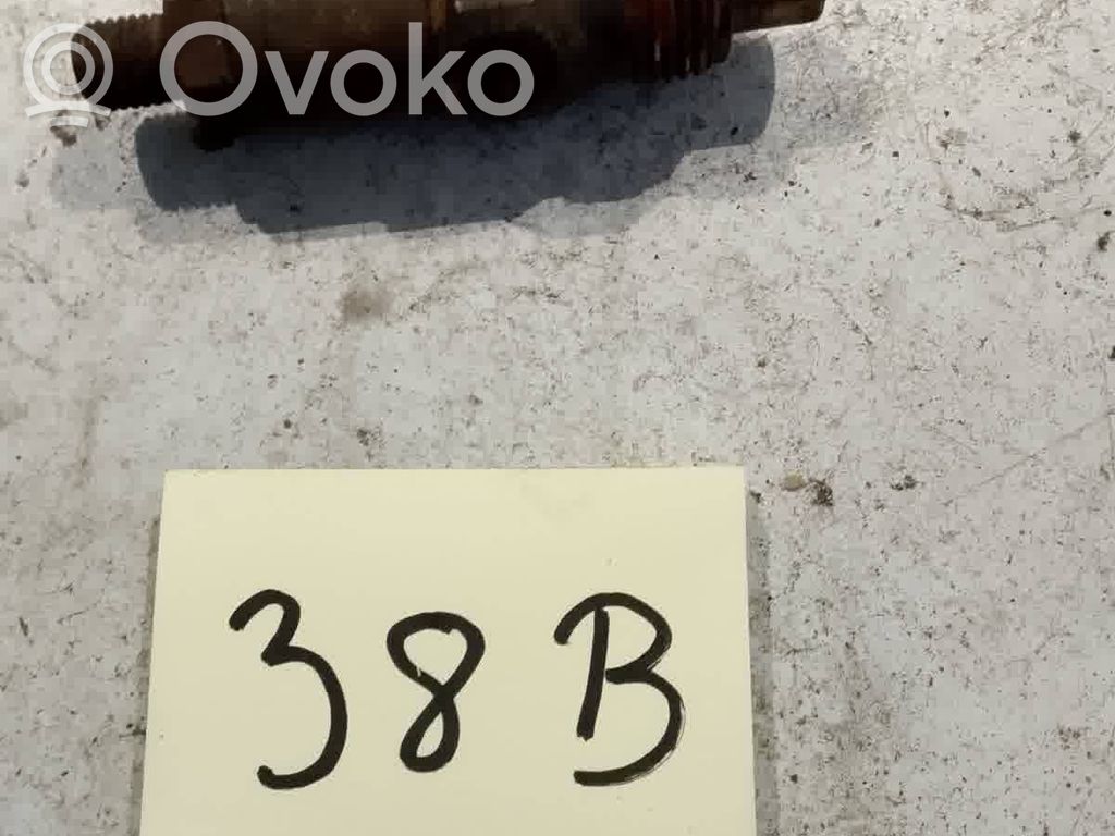 Volvo S40, V40 Fuel injector 