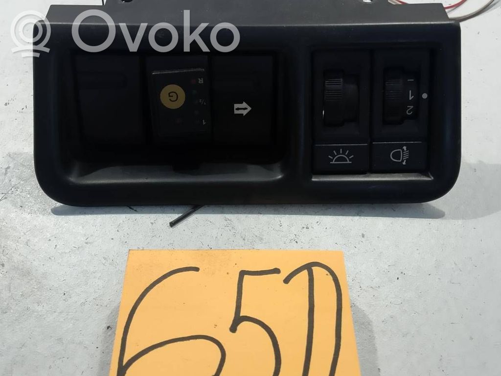Peugeot 406 Central console control unit 