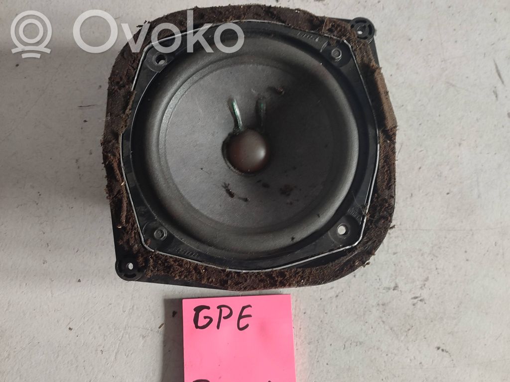 Mazda 6 Etuoven kaiutin 